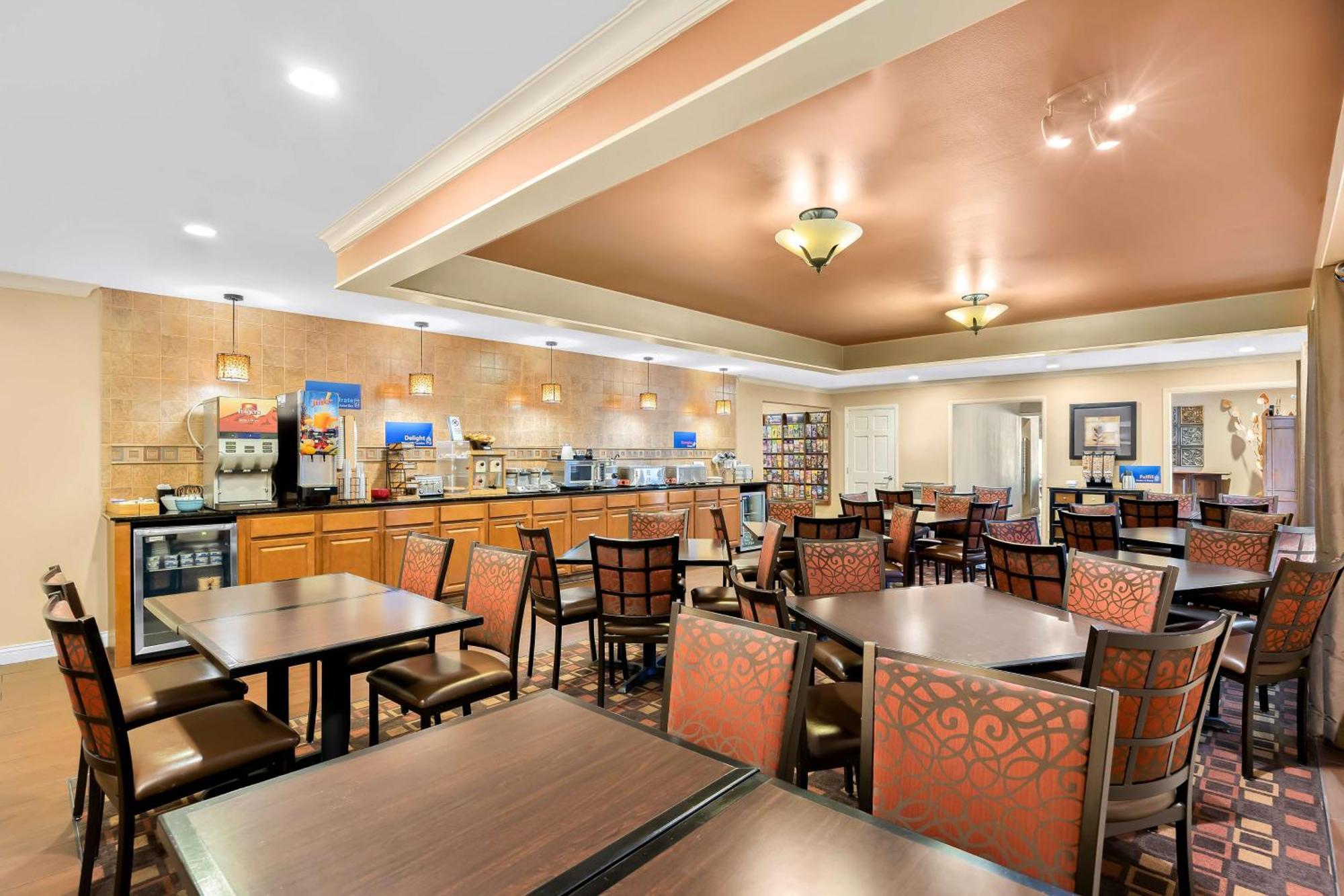 Best Western Coach House Springfield Exterior foto